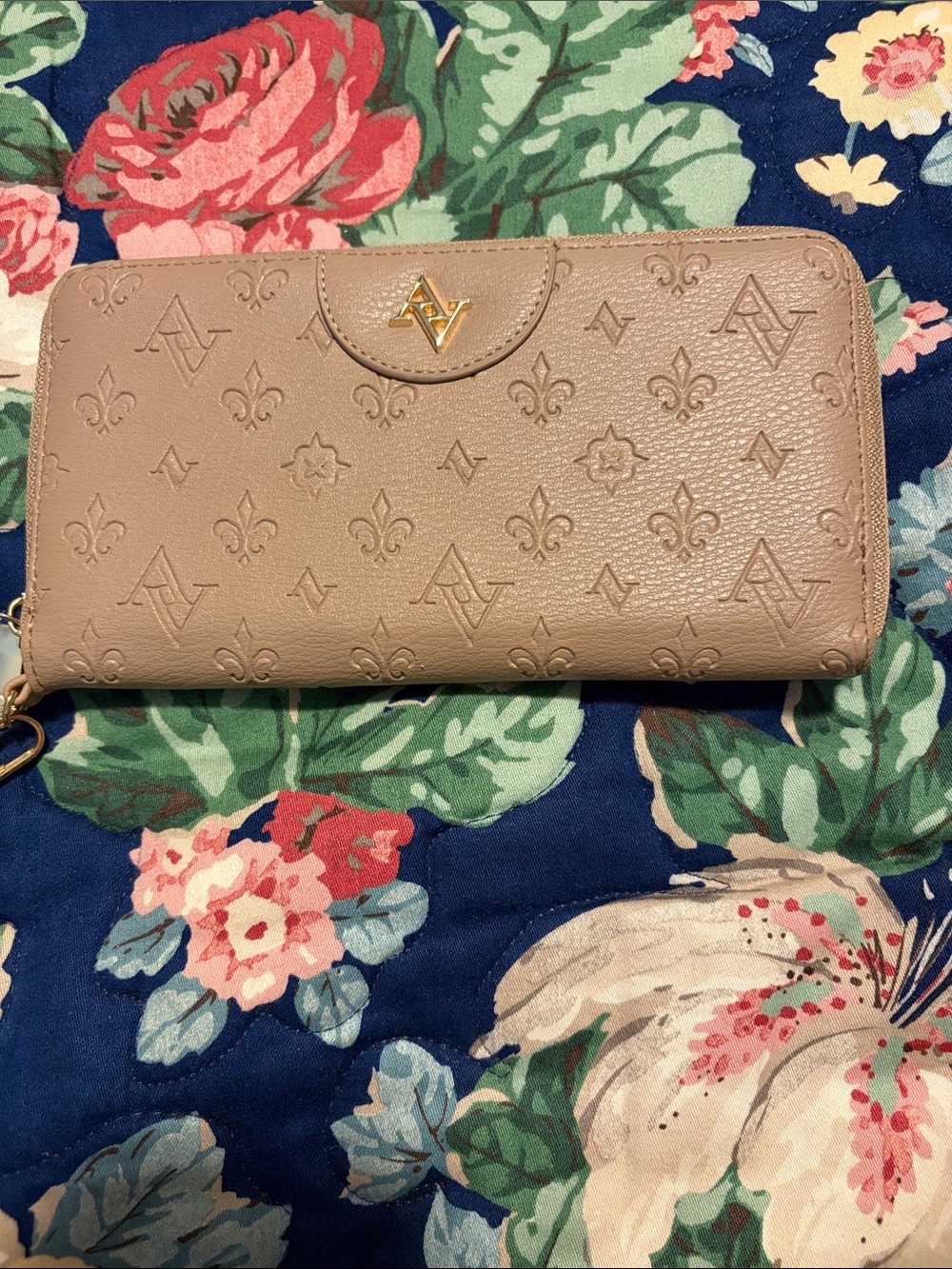 Adrienne Vittadini Embossed Zip-Around Wallet in Taupe with Gold AV Logo